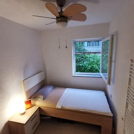 Mira - Sea View Apartman