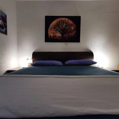 Mira - Sea View Apartman