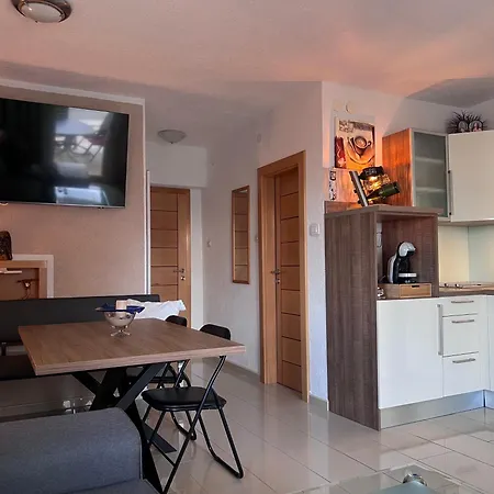 Mira - Sea View Trogir