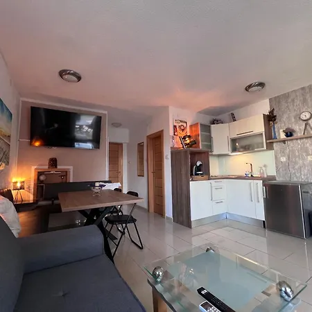 Mira - Sea View Apartman Trogir