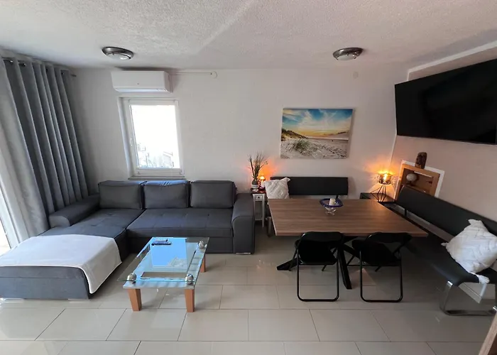Mira - Sea View Trogir